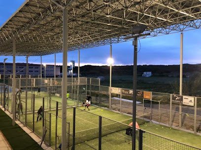 Padel Es Castell