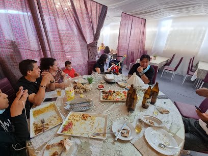 Cafeteria Y Pistas De Padel