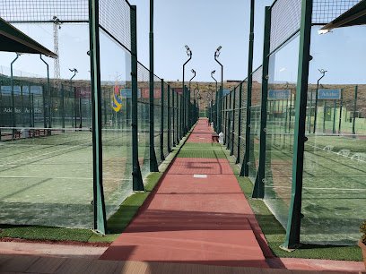 Centro Deportivo La Galera. Club de padel y Cafetería-Restaurante